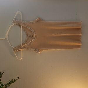 Lace-trim vintage tank top